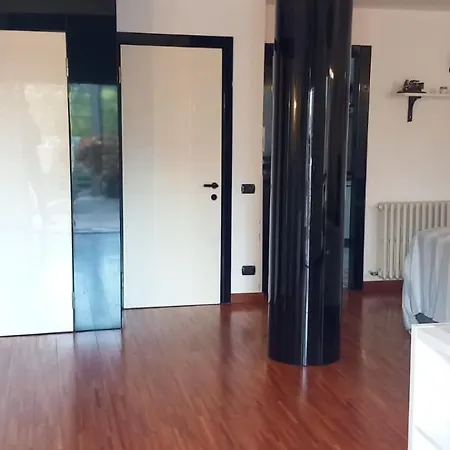 Bright Between And Milan Appartement Lurago Marinone